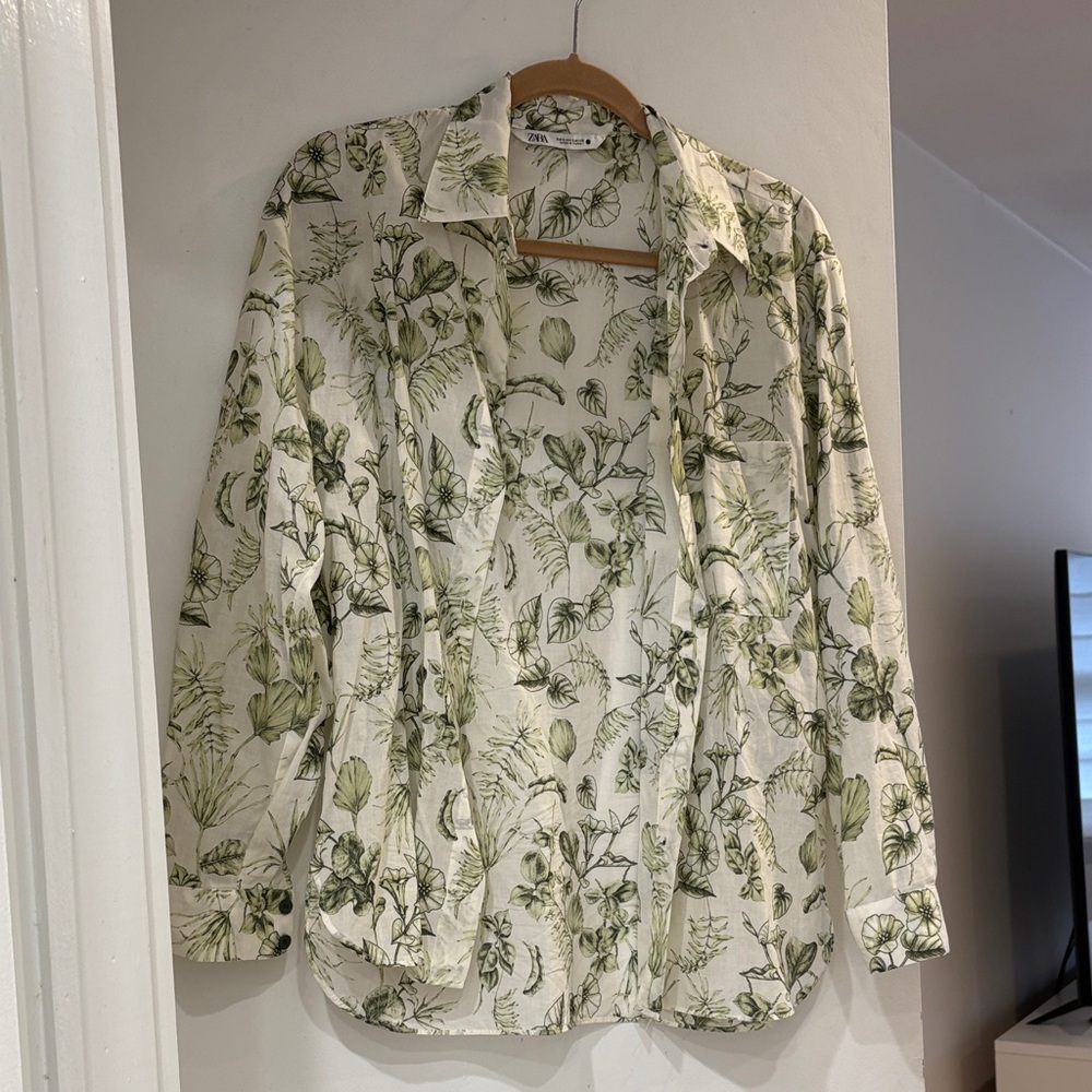 Zara Green Leaf Print Button Down Shirt